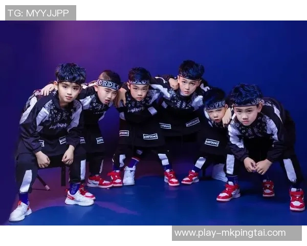 实时新闻深圳街舞队在马拉松大满贯中的耐力挑战与精彩表现分析